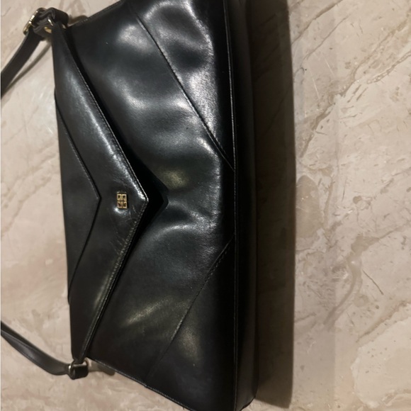 Vintage Givenchy Black Leather Shoulder bag. - Picture 10 of 16